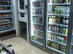 -全家便利店(王府井大街店)