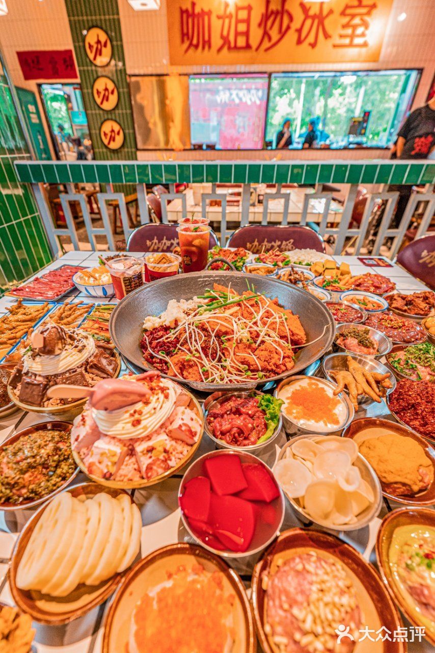 重庆超火的排队王强势入驻简阳啦！