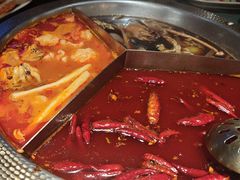 -廖掌柜·重庆鲜货火锅(上海首店)