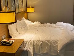 -上海衡山路十二号华邑酒店