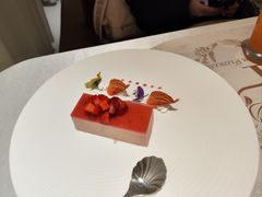 -晶雅花园西餐厅(南京首店)