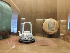 100年的茶饼-逸道(益丰·外滩源店)