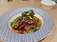 -渝信川菜 · 川味家常菜(财富购物中心店)