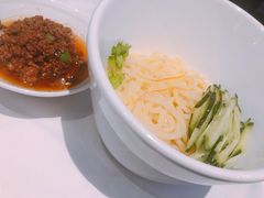 老罕王炸酱面-赵记老铺(市府恒隆广场店)
