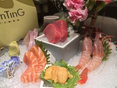 精选五品刺身拼盘-阿吾罗·月咏精致日料(港汇恒隆广场店)