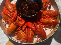 -巴厘龙虾·榜首油焖大虾(音乐学院·沿江酒馆店)
