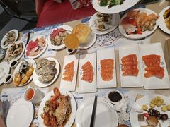 -四海一家自助餐(益田假日广场店)