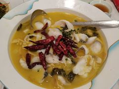 青花椒酸菜鲈鱼-船歌·鱼水饺青岛菜(合肥路永旺店)
