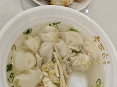 -老西白点心店