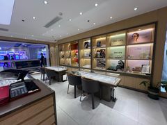 -吴良材眼镜(美罗城店)