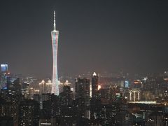 -广州中心皇冠假日酒店