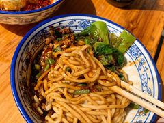 素椒杂酱面-素椒杂酱面(油篓街店)