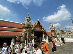 -皇家田广场(อนุสาวรีย์ทหารอาสา)