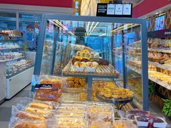 面包甜点陈列柜-恩朵烘焙坊(金街总店)