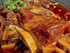 -大众跷脚牛肉馆·非遗传承单位(峨眉山店)