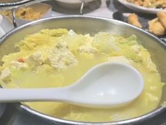 -东口码头·烧鸽子·鱼头泡饼·地方菜(金鹰悦城店)