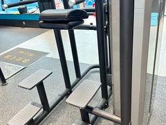 -金摩尔健身游泳(万象城鼎丰大厦店)