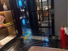 -屋有岛沉浸游戏旗舰店(中山公园店)