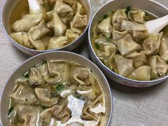 -周震馄饨