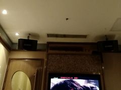 -歌友汇KTV(悦荟广场店)