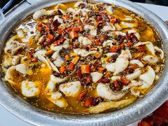 -黑皮酸菜鱼(三山街店)