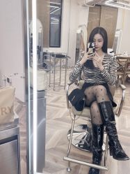 -Hair Co.一间沙龙