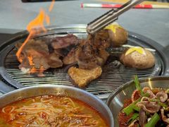 -金龙烧烤·牛肉面(西塔店)