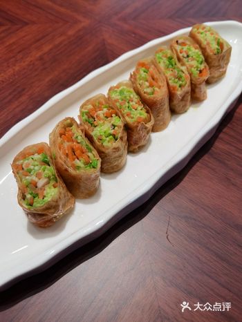 地理位置： 相城吾悦广场 吾悦广场新开业，餐饮店巨多