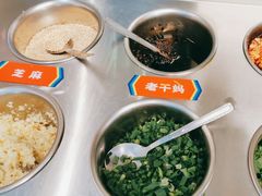 -大斌家串串火锅(德思勤店)