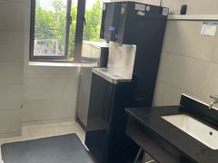 -上海市静安区图书馆(新闸路馆)