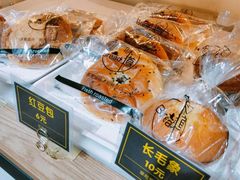 -韩国利尔面包(桂林路店)