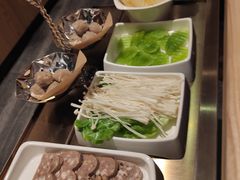 -左庭右院鲜牛肉火锅(苏州园区永旺店)