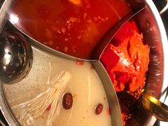 -周师兄大刀腰片火锅(洪崖洞旗舰店)