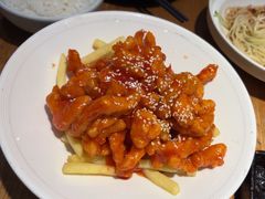 -九锅一堂酸菜鱼(万达广场店)
