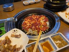 -豚豚猪村烤肉·韩国烤肉(总店)