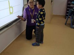 -瑞思少儿中心·少儿英语素养启蒙(回龙观校区)