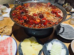 -白乐天毛肚火锅馆(南滨路店)