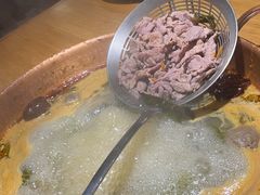 -洱火云南酸菜牛肉火锅(石景山当代商城店)