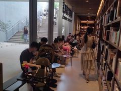 -茑屋书店(天目里店)