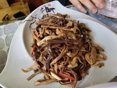-小厨子私房菜·云南美食店