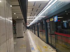 -凤栖原(地铁站)