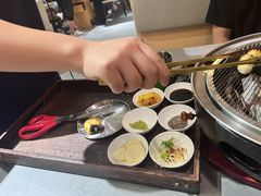-围炉肉舍丹东海鲜烤肉·烤活鳗(步行街店)