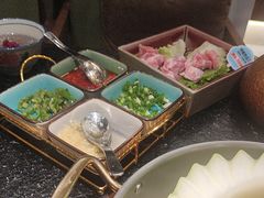 -得意咚瓜·顺德鱼生·冬瓜火锅(深圳首店)