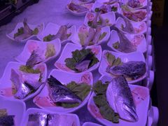 -领鲜活海鲜榴莲自助火锅(东门店)