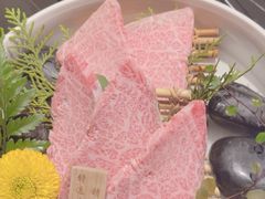 -山川小町·极番烧肉(新地假日广场店)