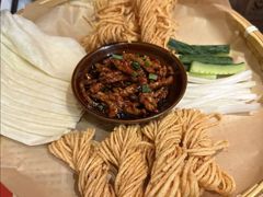 -魏铭鱼头捞饭(晋阳路店)