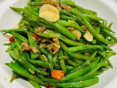 -小菜园新徽菜(宜兴八佰伴店)