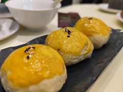 蜜汁叉烧酥-兴悦酒家(环市东路店)