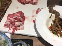-龙聚德北京烤鸭(沙坪坝华宇A馆店)