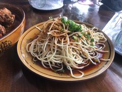 -一品红烧鸭特色川菜(三岔湖店)